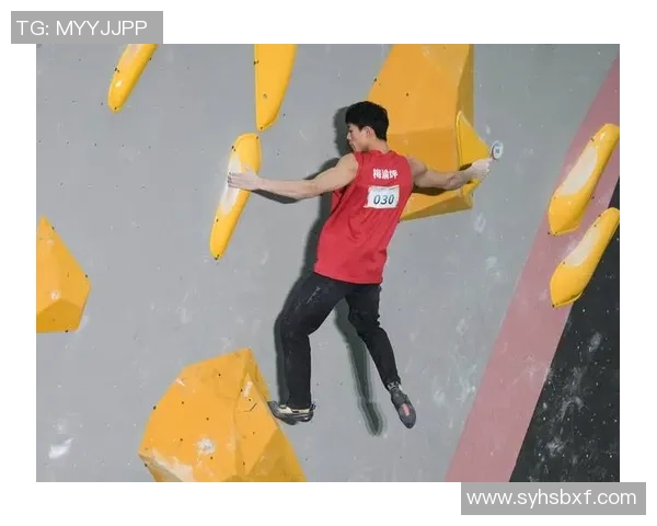 成都飞盘队在攀岩联赛中的灵活性表现引发热议与思考 成都飞盘队在攀岩联赛中的灵活性表现引发热议与思考